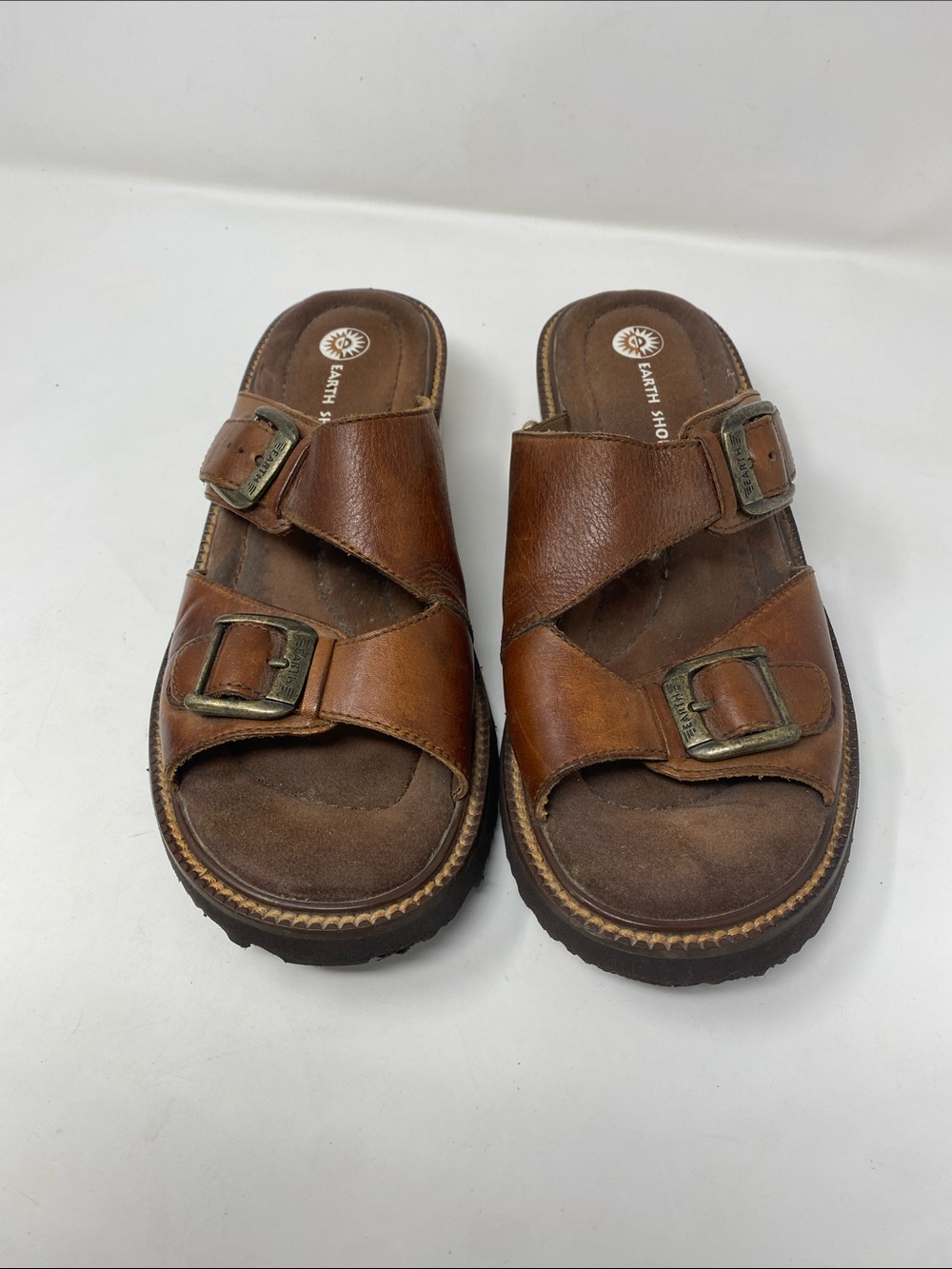 Vintage Earth Origins Double Strap Sandals in Oak